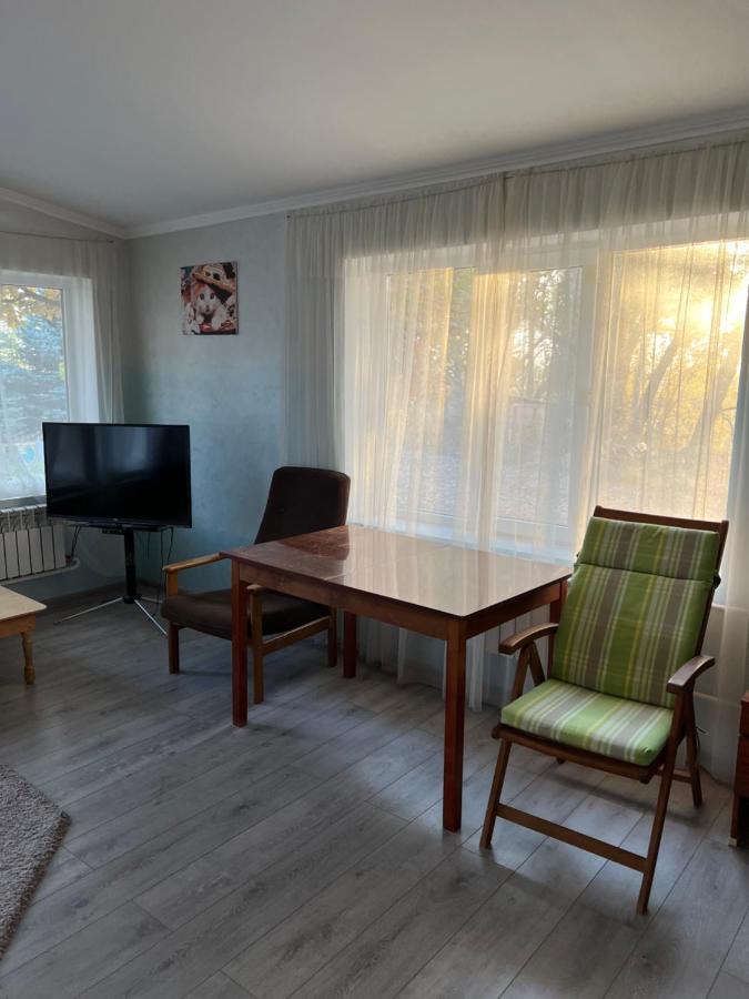 Чистые Пруды Bishkek Bagian luar foto